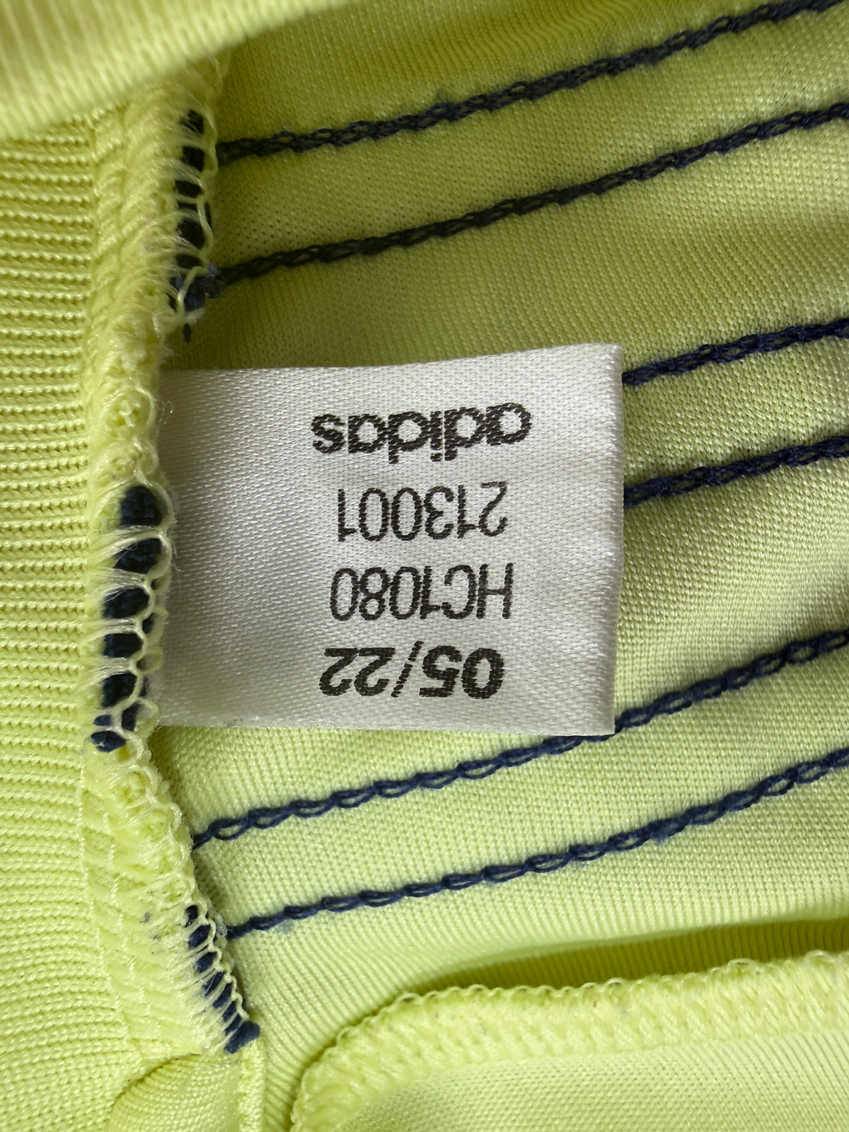 Leeds United 2022/23 Away Shirt – adidas – SBOTOP – Large