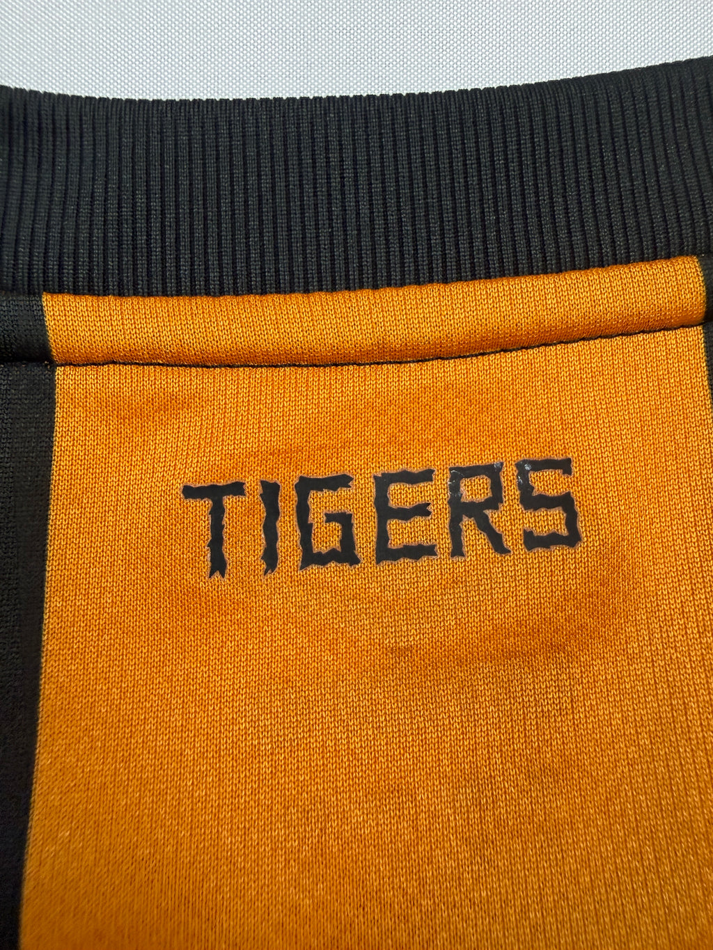 Hull City 2018/19 Umbro Home Shirt – Size Medium