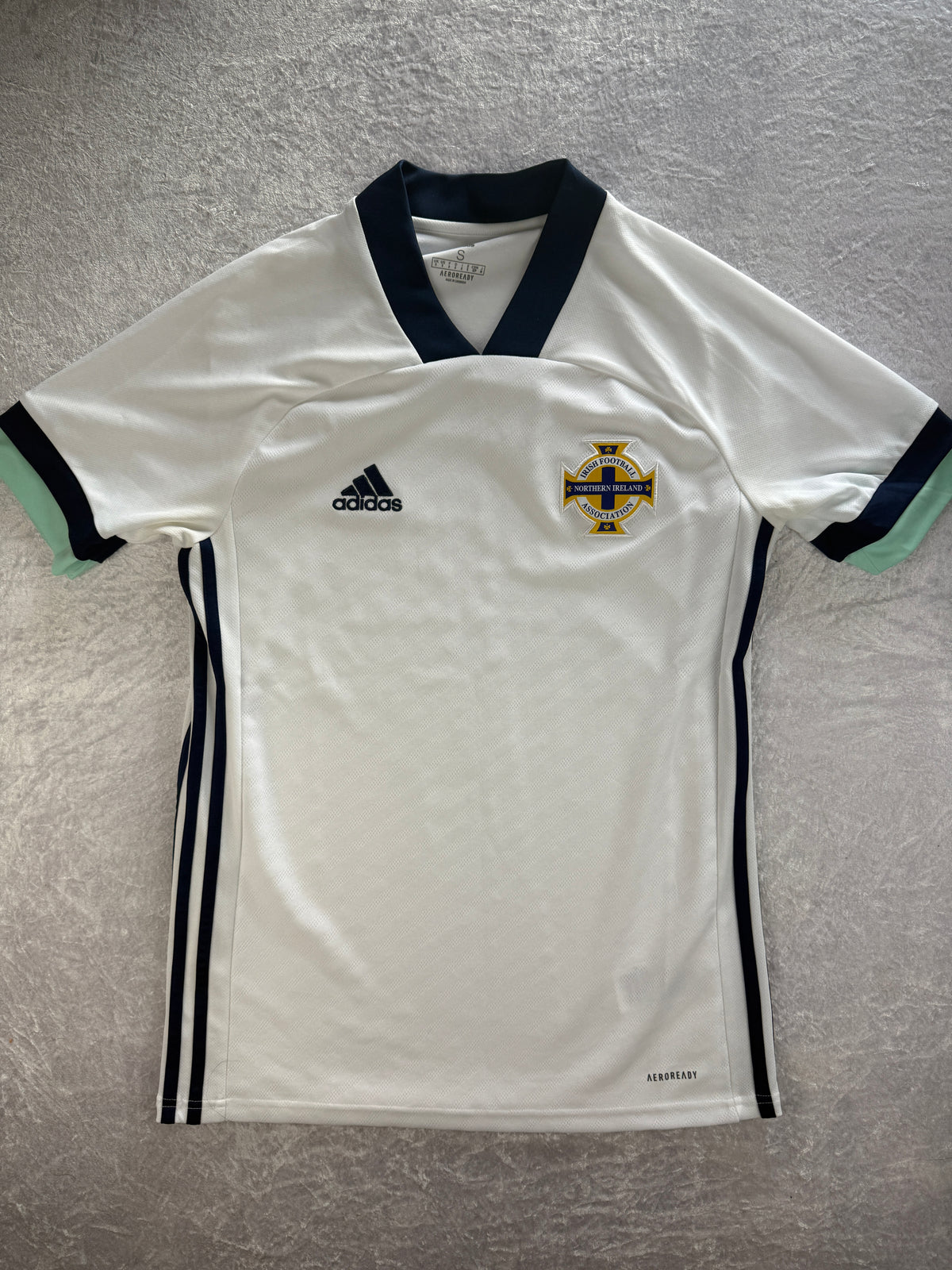 Northern Ireland 2020/21 Away Shirt adidas FI2830 – Small