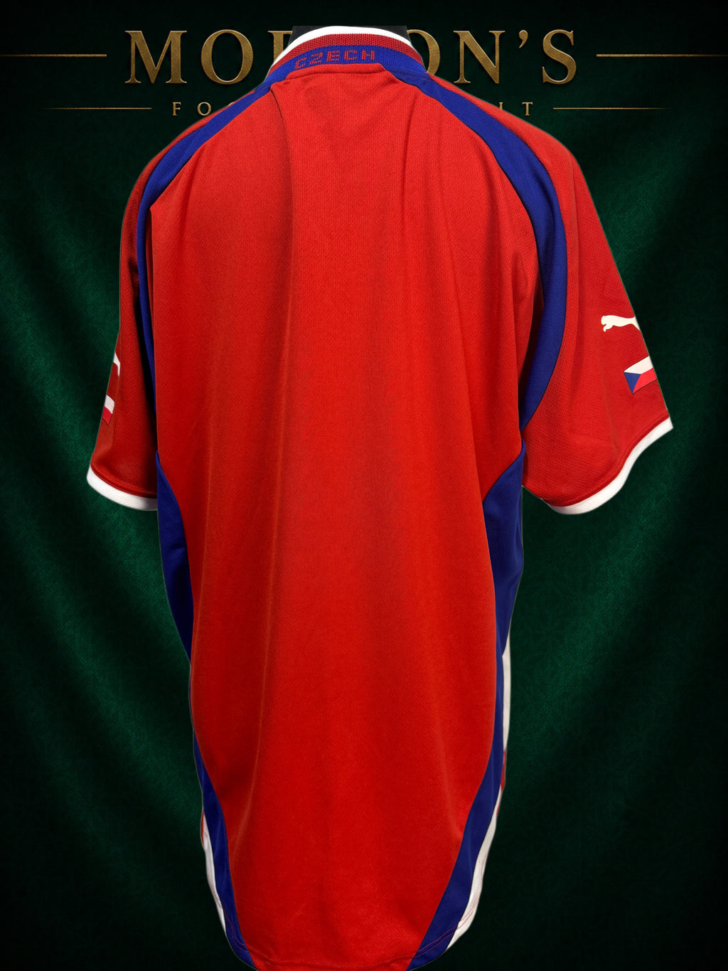 Czech Republic 2000/01–2001/02 Puma PRO Home Shirt – Paegas – Large