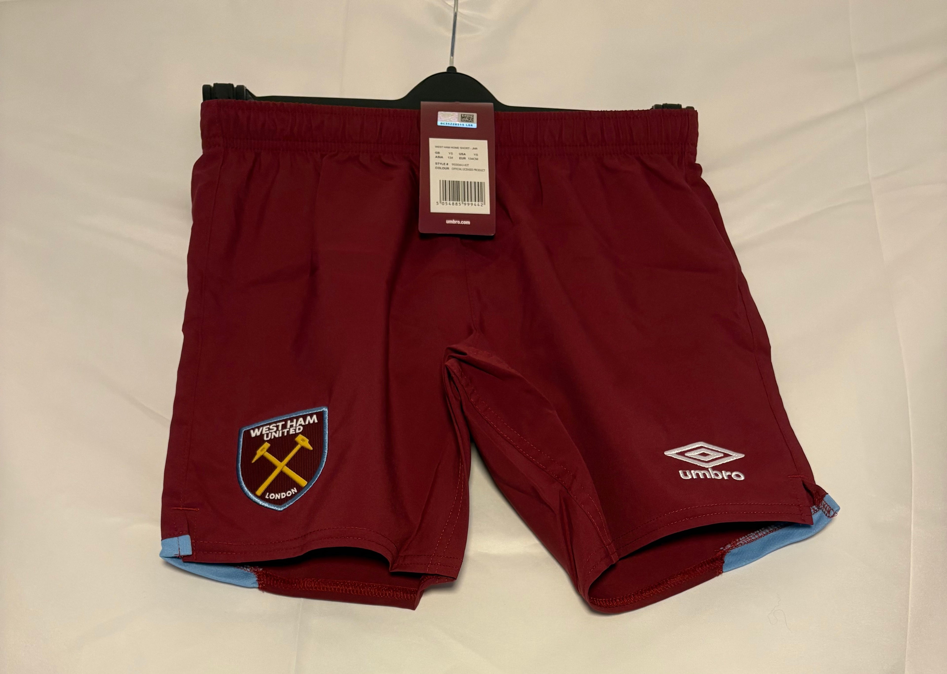 Umbro West Ham United 2023-24 Home Shorts (UK 7/8 years)