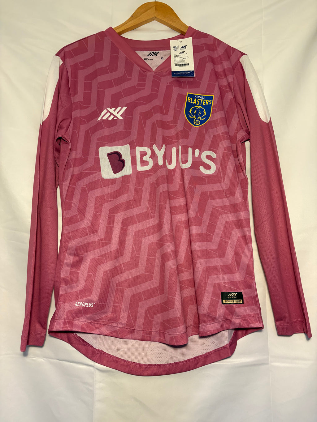 Kerala Blasters FC Goalkeeper Shirt from the 2021/2022 (M)