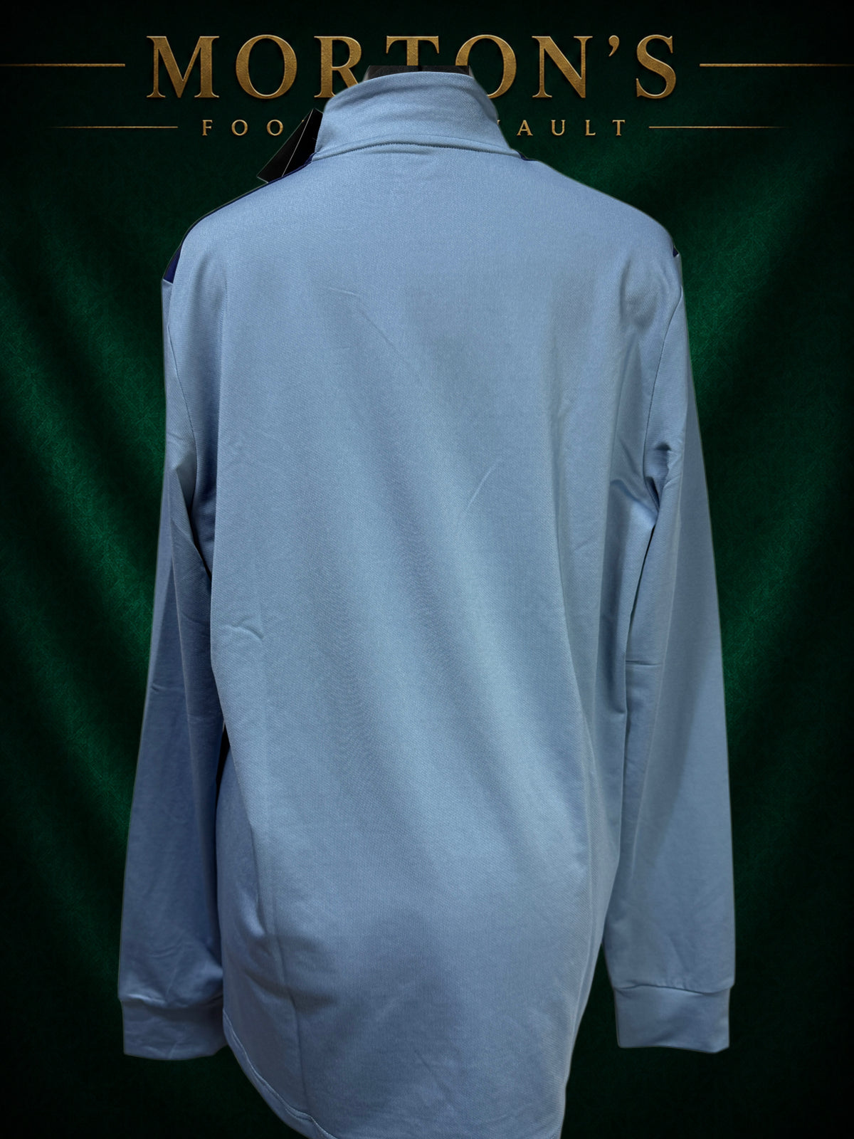 Aston Villa Castore ¼ Zip Training Top – Light Blue – Size Large – BNWT