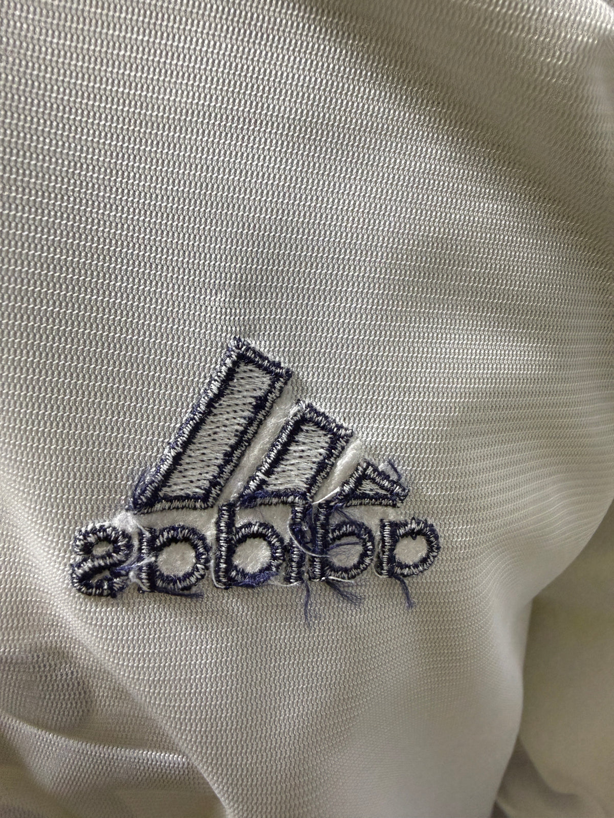 Vintage 1999-2001 Real Madrid Away Shirt MCMANAMAN 8 Adidas Size Medium Teka