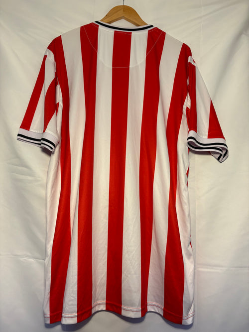 2020 remake of this Lincoln City FC 1987/88 retro shirt (used size 2XL)