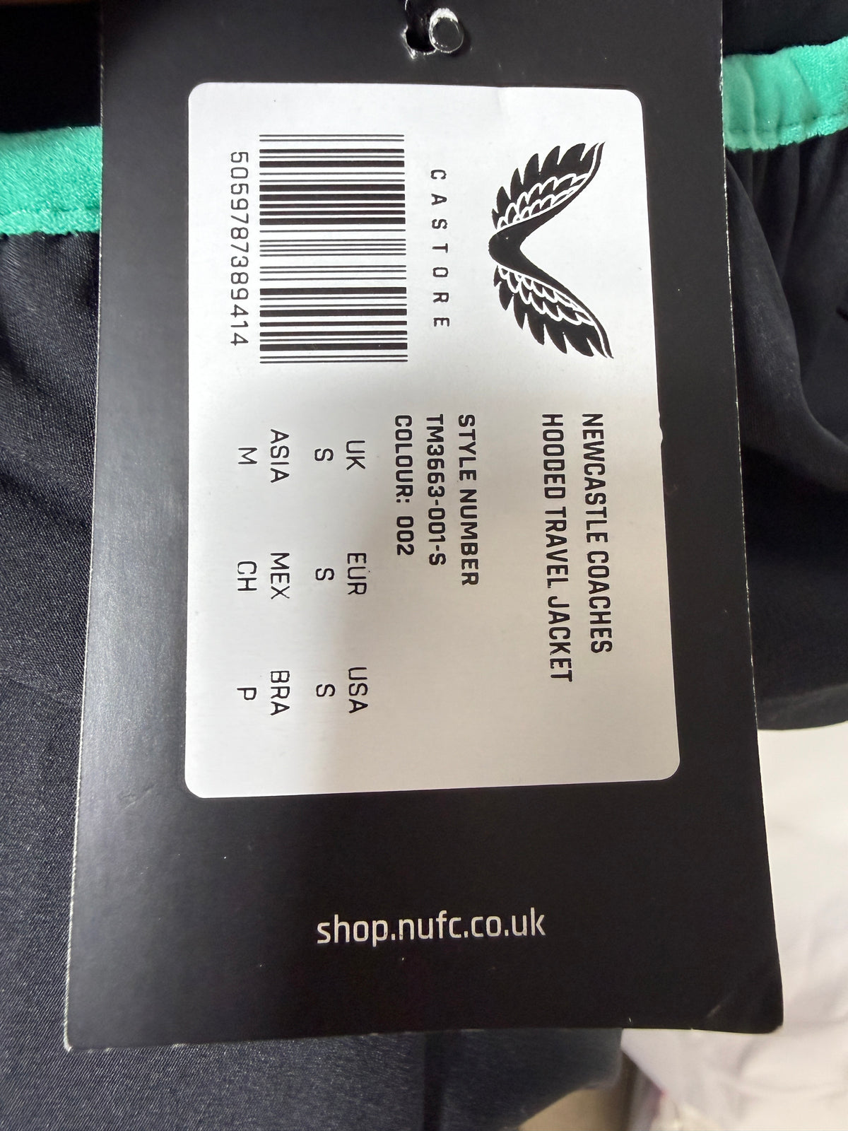 Newcastle United Castore Waterproof Jacket – Black/Green – Small – BNWT