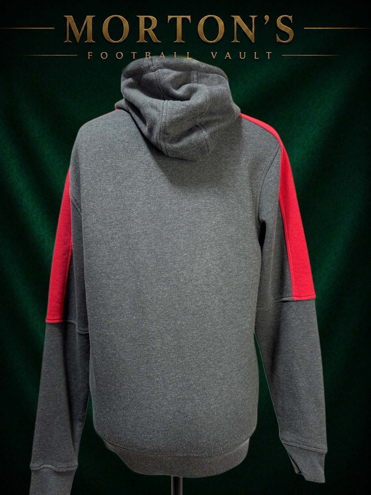 Manchester United Grey & Red Hooded Training Top – Size Small – Excellent