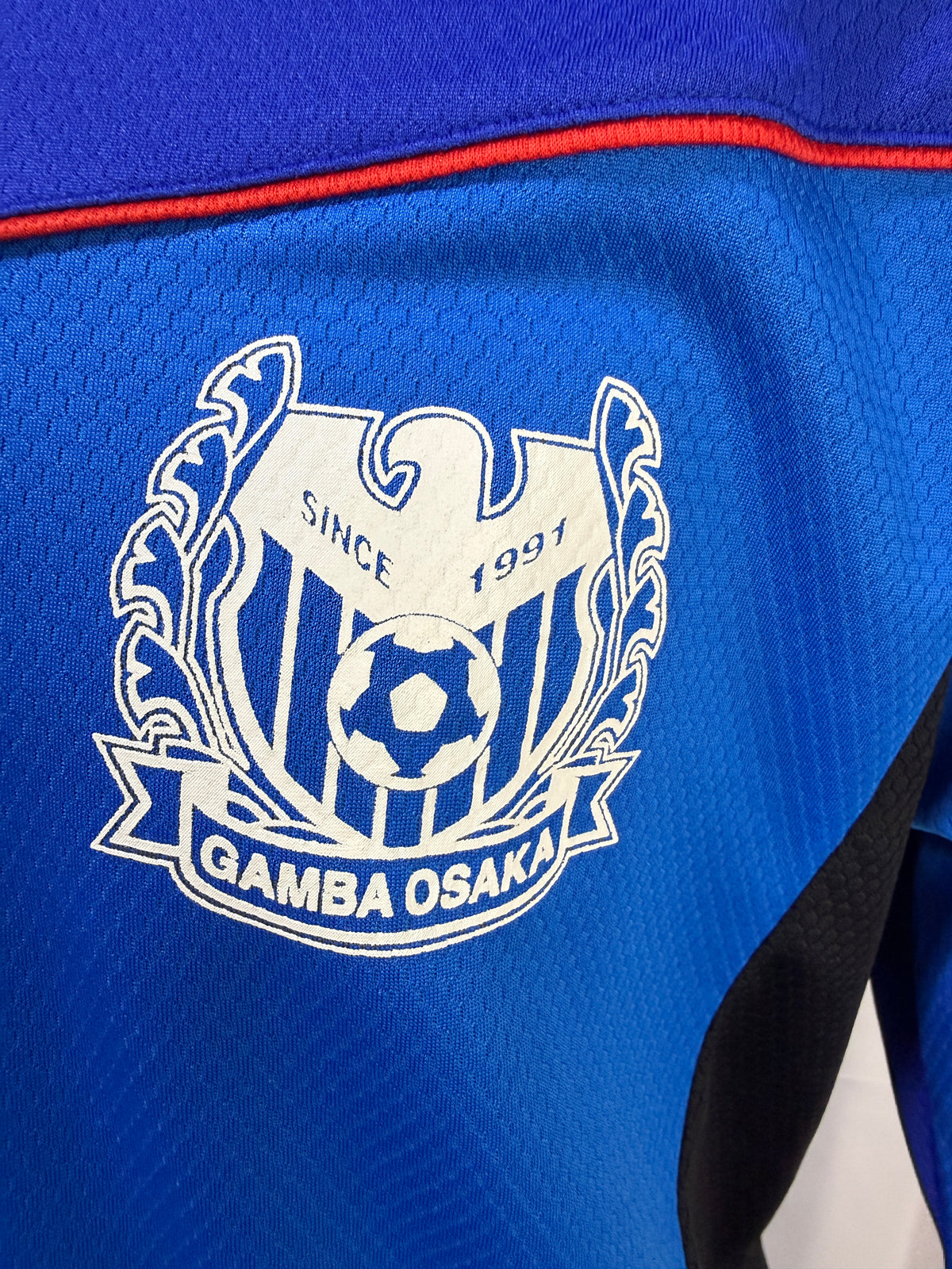 Gamba Osaka 2016 Umbro Training Top – Asian L / UK M – Blue