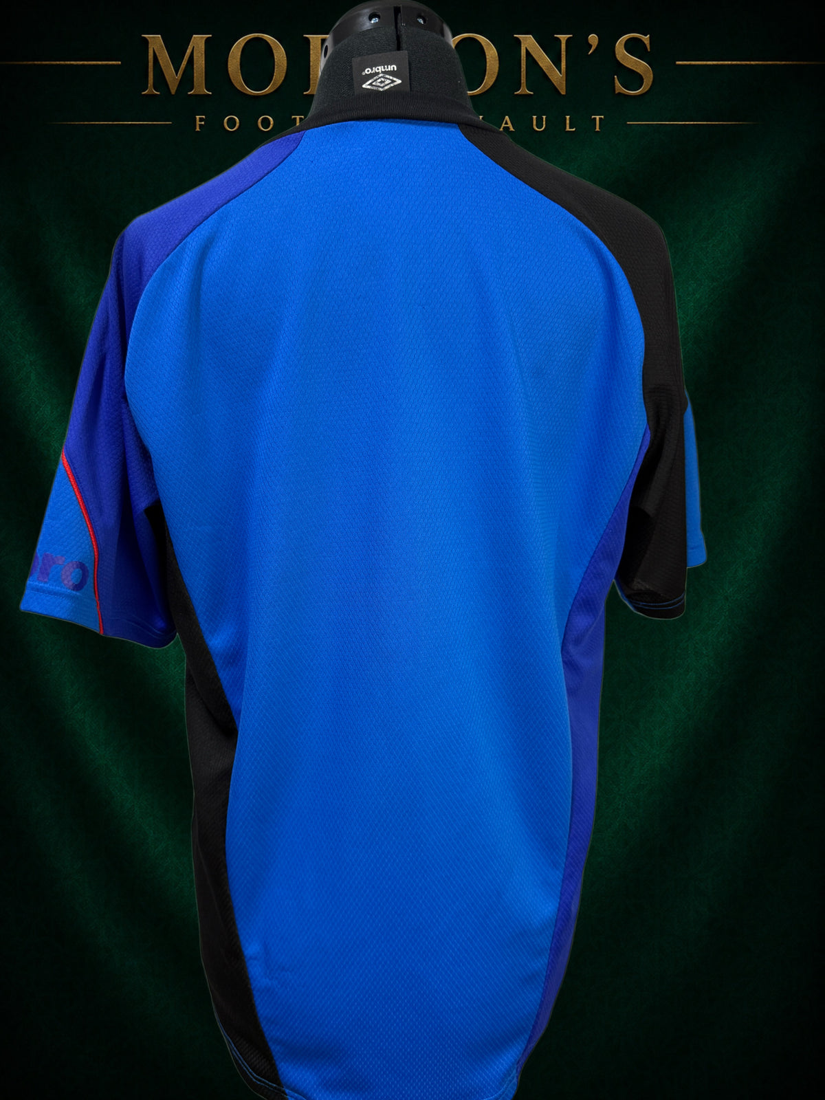 Gamba Osaka 2016 Umbro Training Top – Asian L / UK M – Blue
