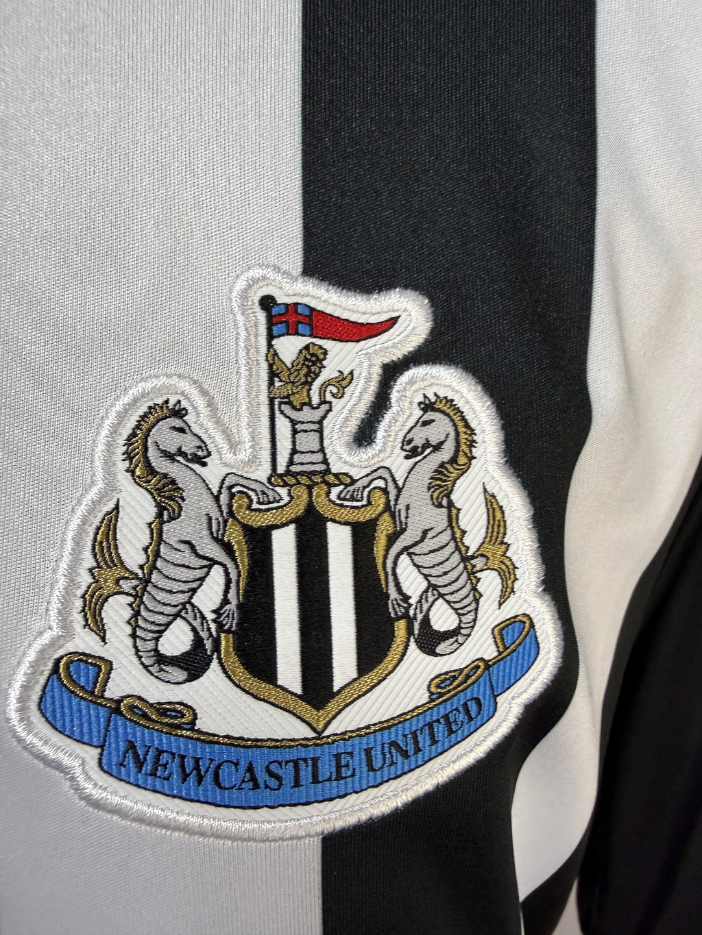 Newcastle United 2020/21 Puma Home Shirt – Size Large