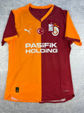 Galatasaray 2025/26 Authentic Home Shirt Puma Ultraweave – XL BNWT