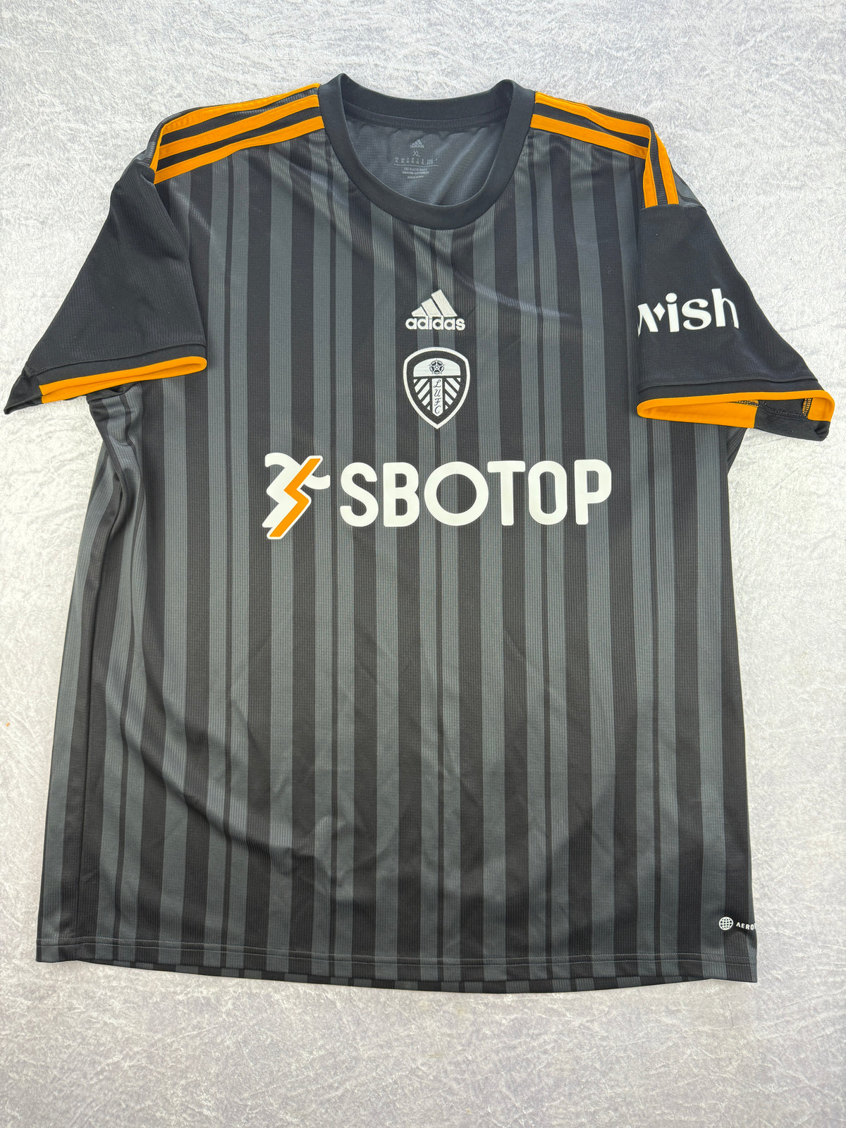 Leeds United 2022/23 Third Shirt adidas – XL