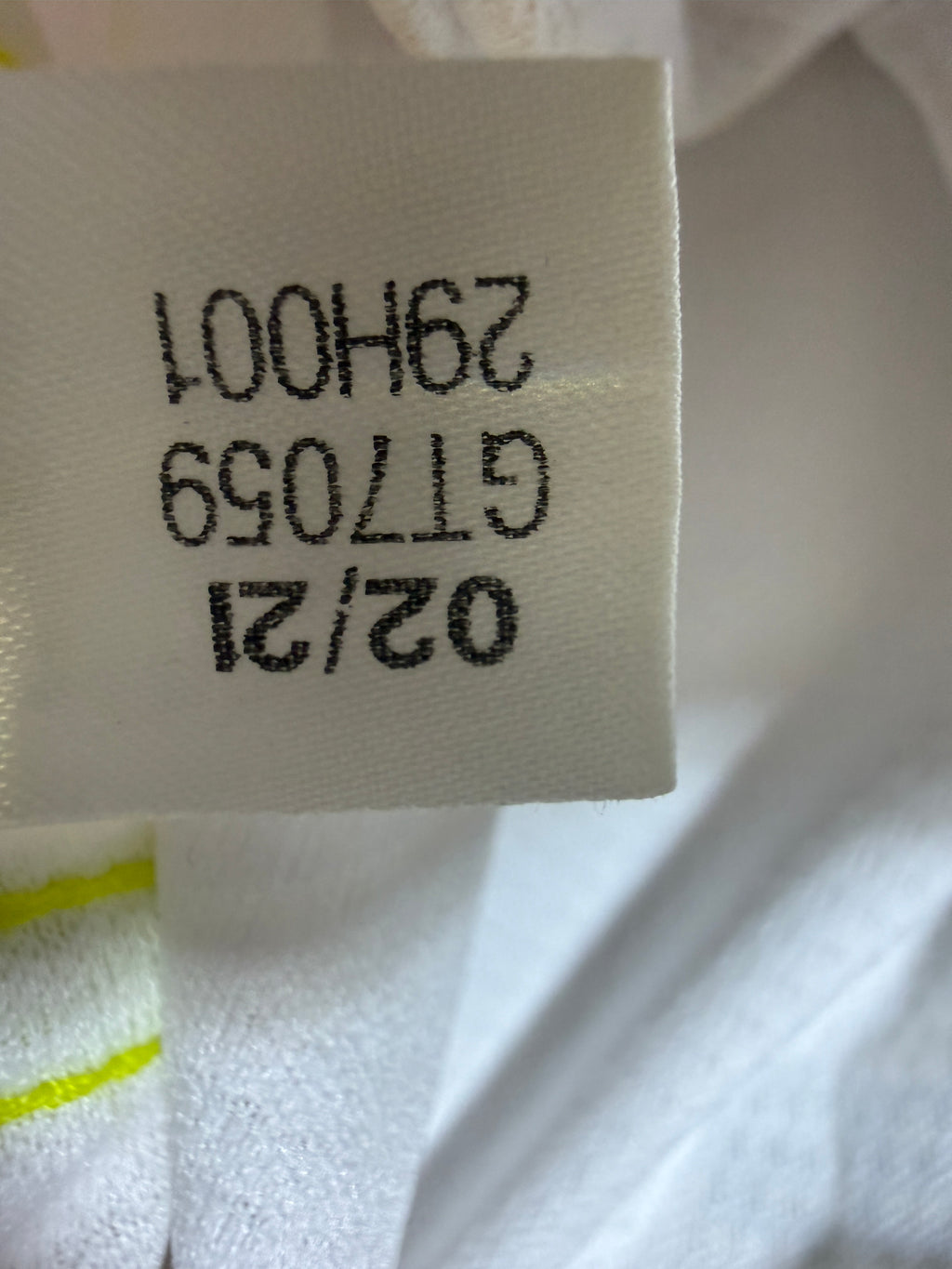 Leeds United 2022/2023 home shirt product tab