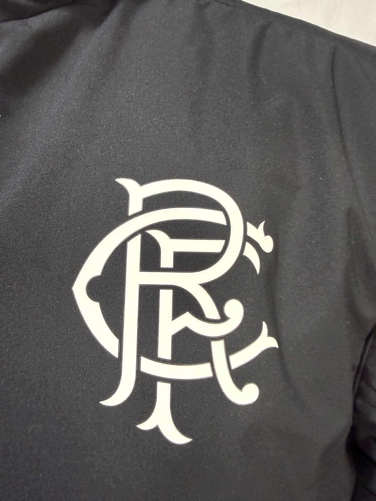 Rangers FC Castore Women’s Matchday Bench Jacket – Black/Blue – Size 10 – BNWT