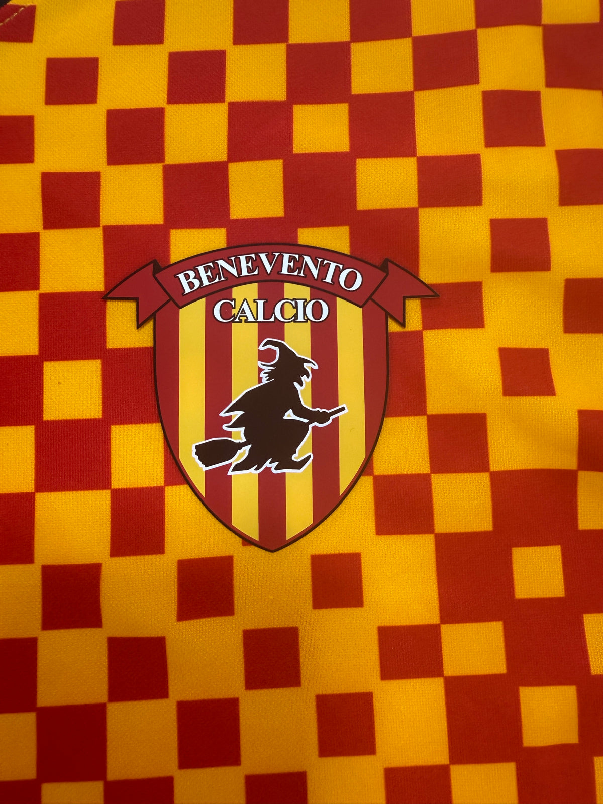 Benevento Calcio 2021/22 Nike Home Shirt – BNWT – Large